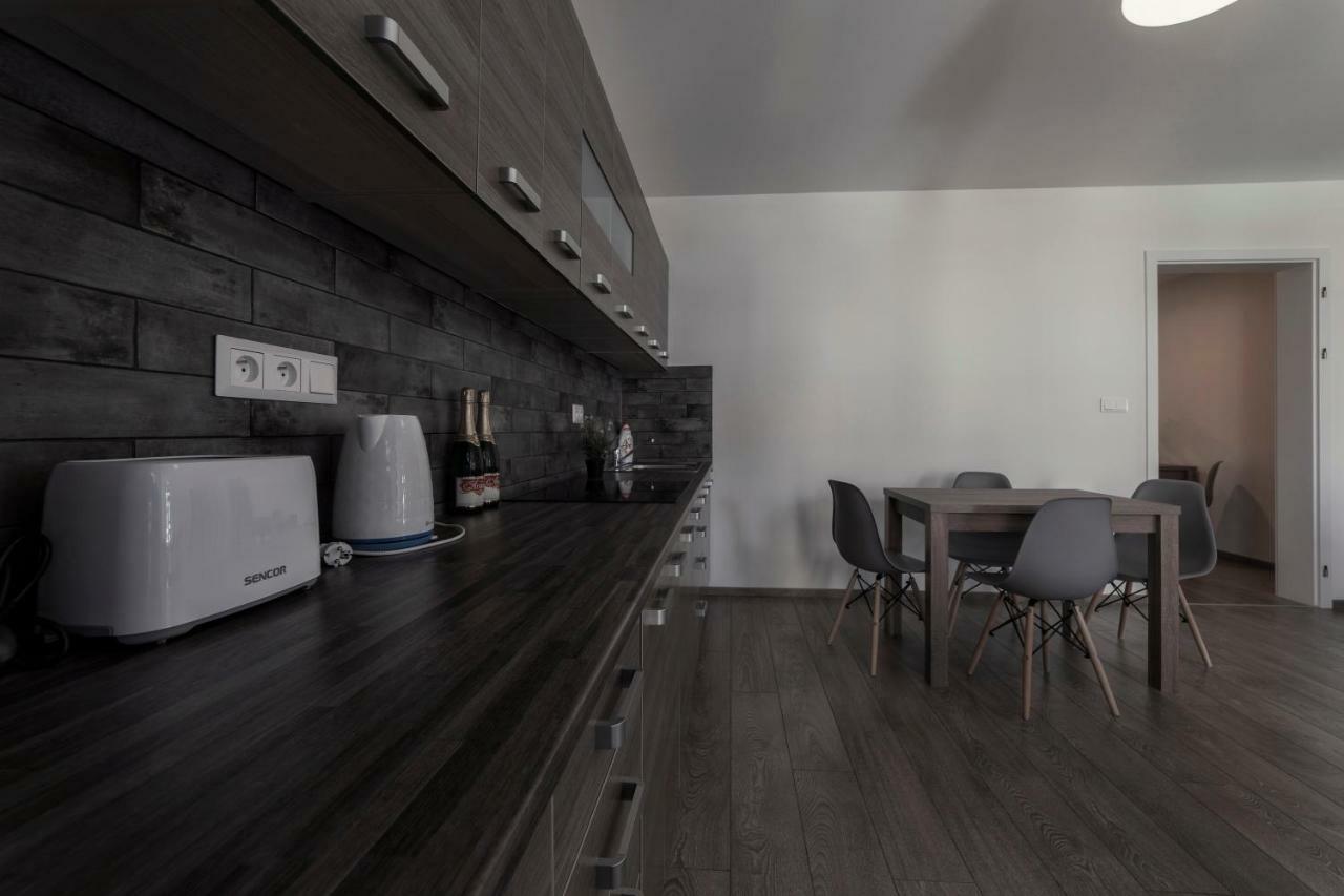 Hostel Homer Liben 布拉格 外观 照片